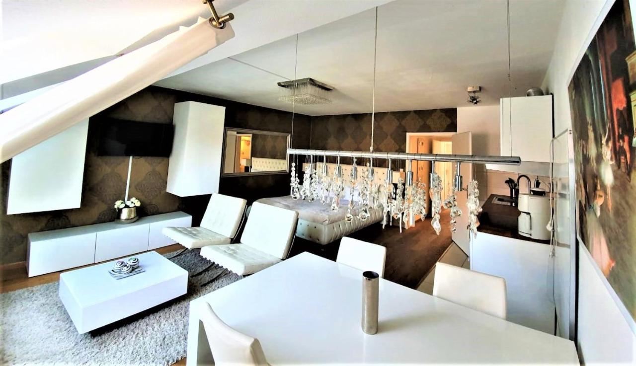 Luxus Penthouse Whiterussian Apartamento Friburgo em Brisgóvia Exterior foto
